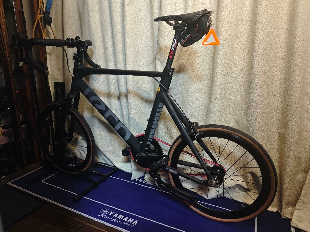 tern surge uno ターン　サージュ　ウノ　シングルスピード