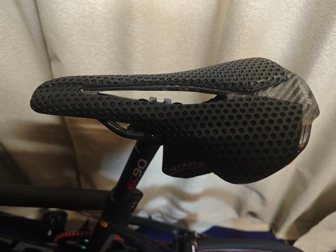 tern surge uno ターン　サージュ　ウノ　シングルスピード