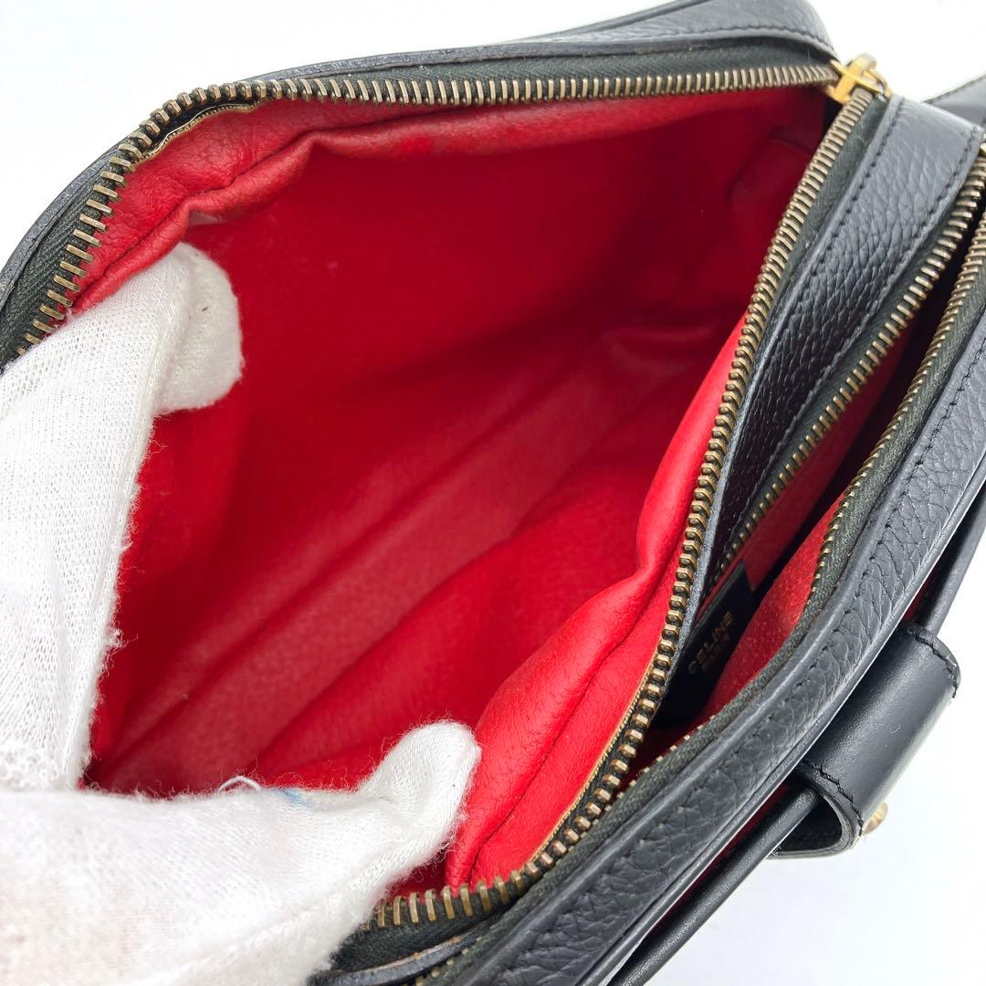 希少【CELINE】ショルダーバッグ　ダブルファスナー　ゴールド金具　ブラック