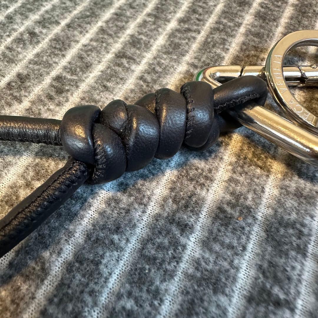 ☆極美品☆　ボッテガヴェネタ　キーリング　ネイビー　箱付き