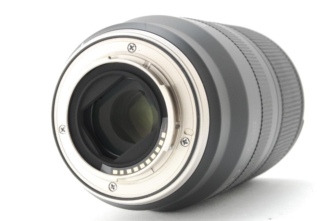 【ほぼ新品】 タムロン Tamron 17-70mm F2.8 Fujifilm