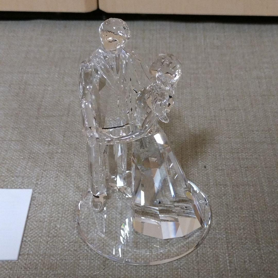 スワロフスキー 恋人たち