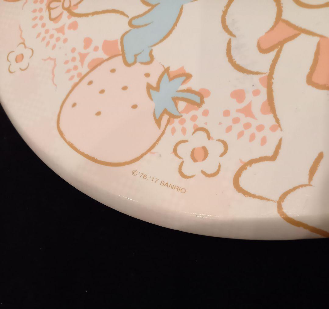 マイメロディ　テーブル　折り畳み　サンリオ　フラットくん　いちご柄