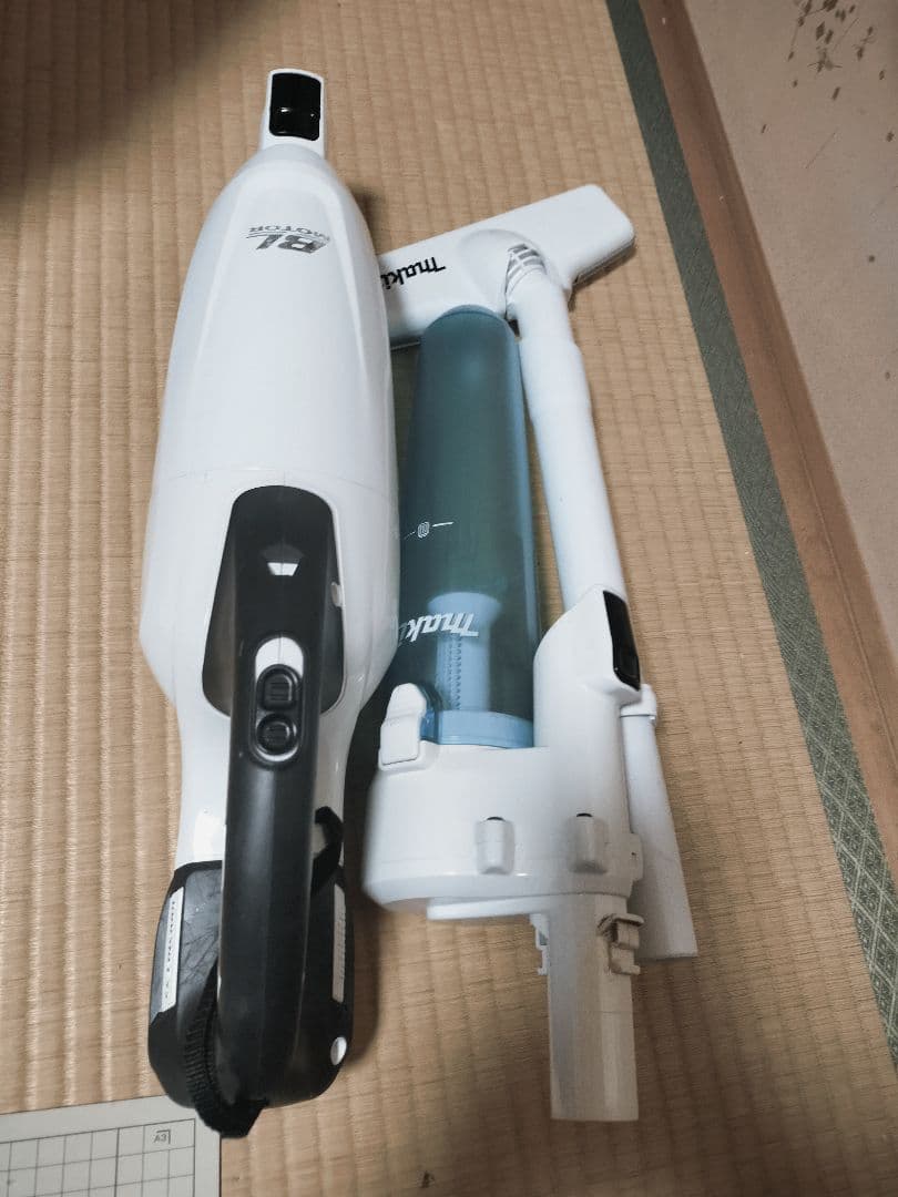 マキタ サイクロン 充電式クリーナー CL280FD 18v バッテリー充電器付