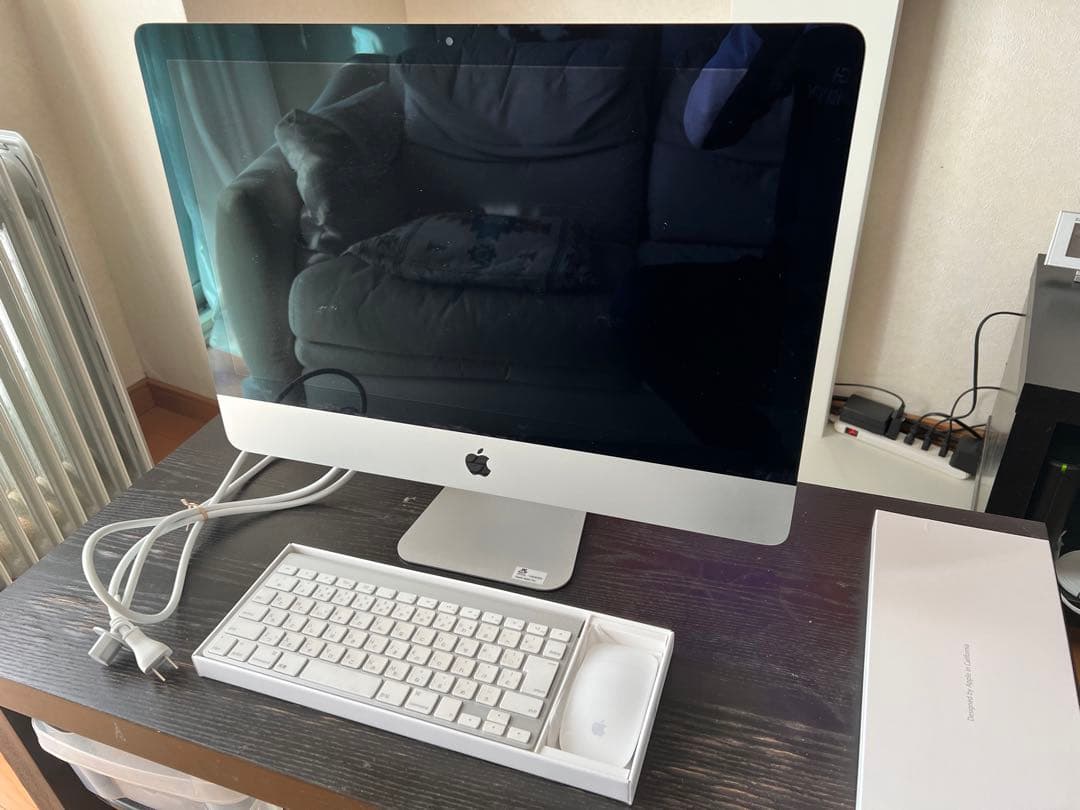 iMac 21.5インチLEDバックライトディスプレイ