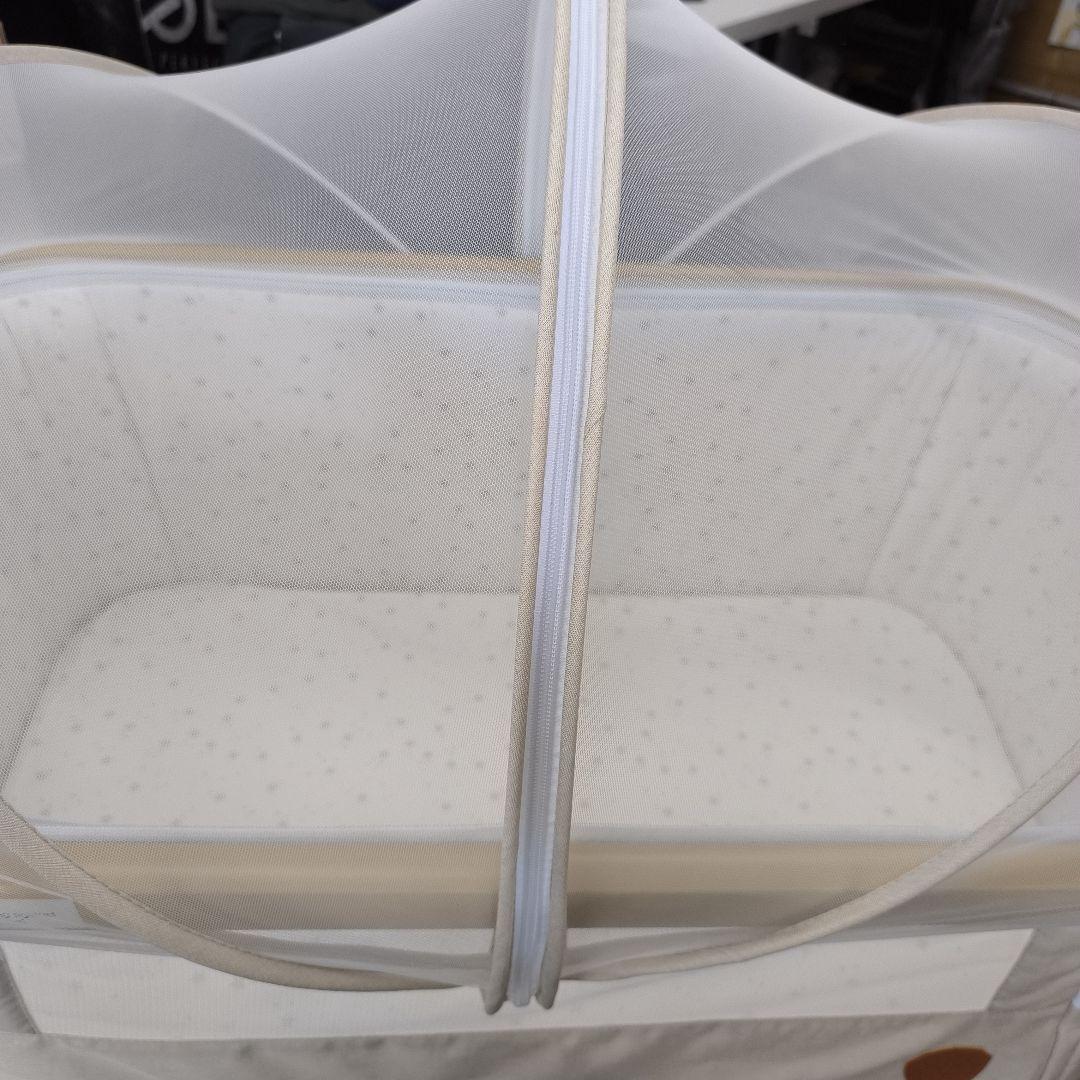 こ*こ様 HZDMJ ベビーベッド ベージュ 2024年購入品 中古