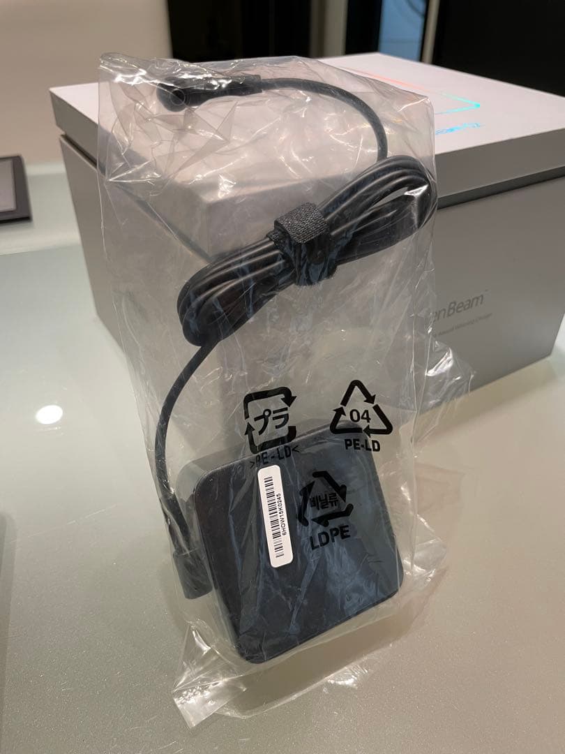 ASUS プロジェクター S2 LED Projector