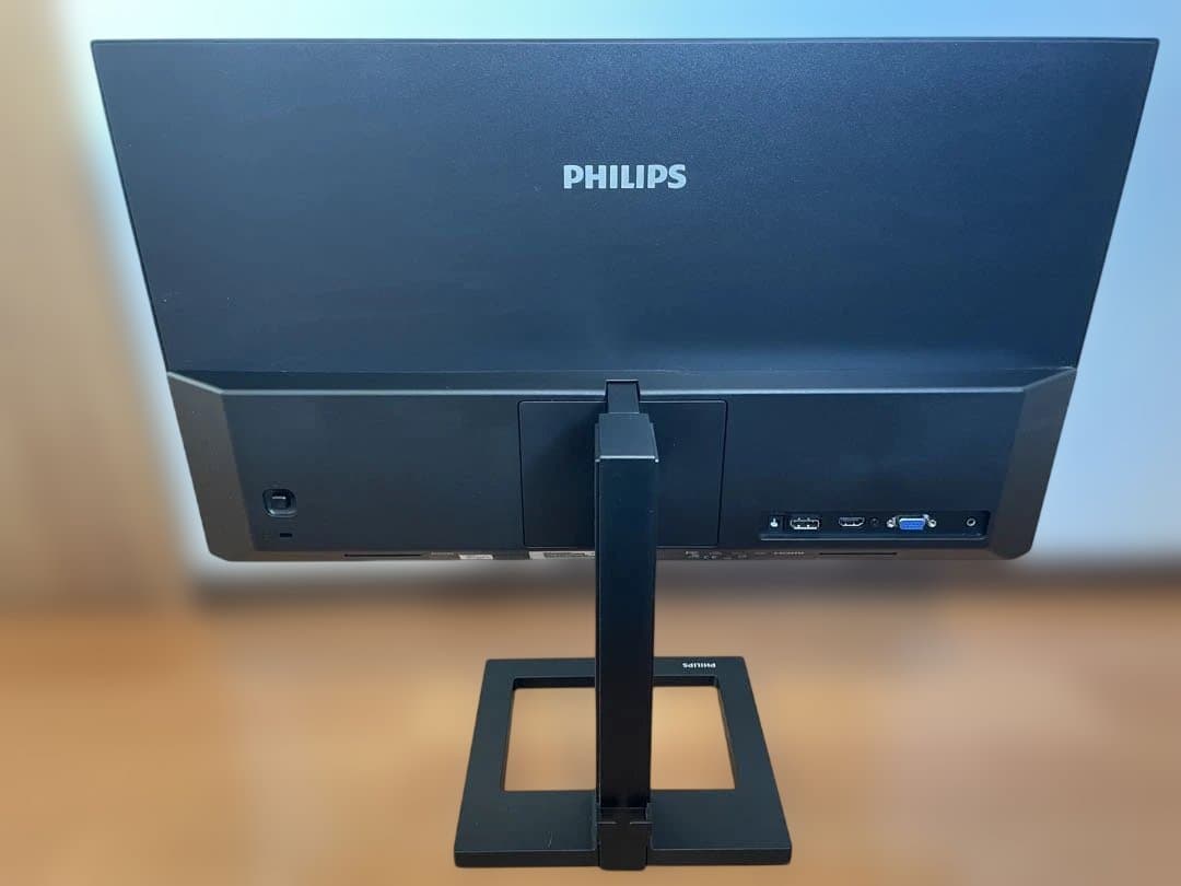 【USED】PHILIPS モニター 242E2FE/11 （23.8インチ）