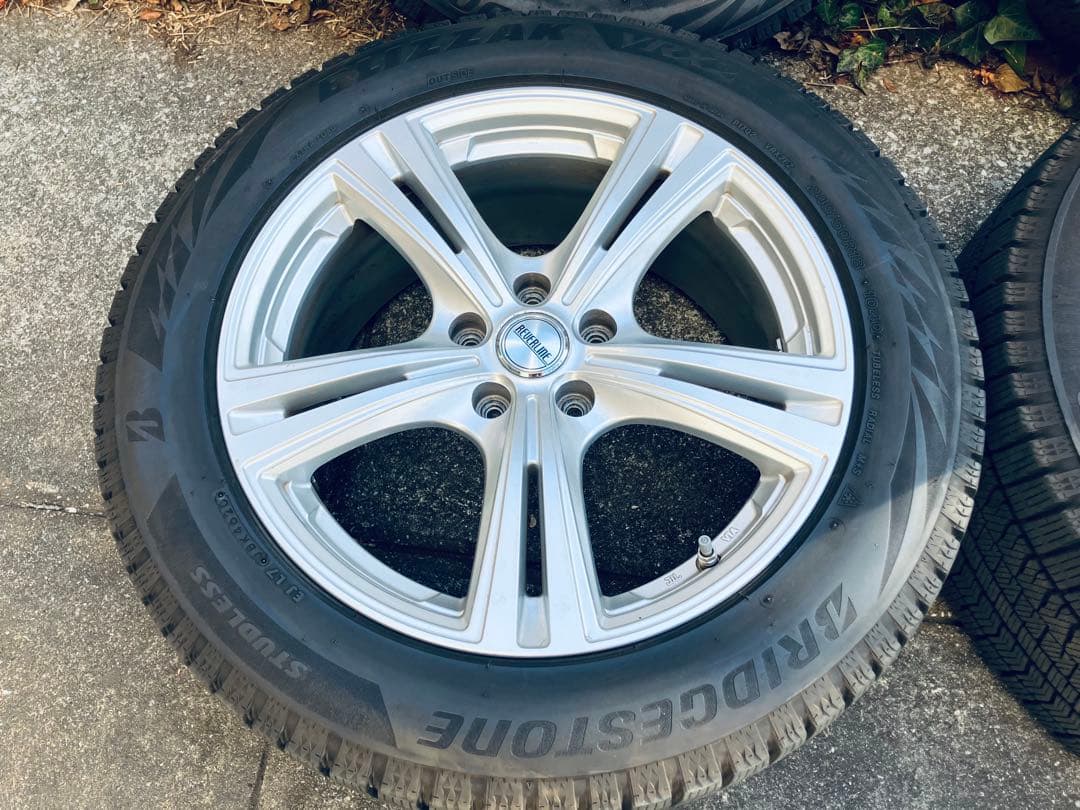 ブリヂストン スタッドレス ブリザックVRX2 18インチホイル付き4本セット