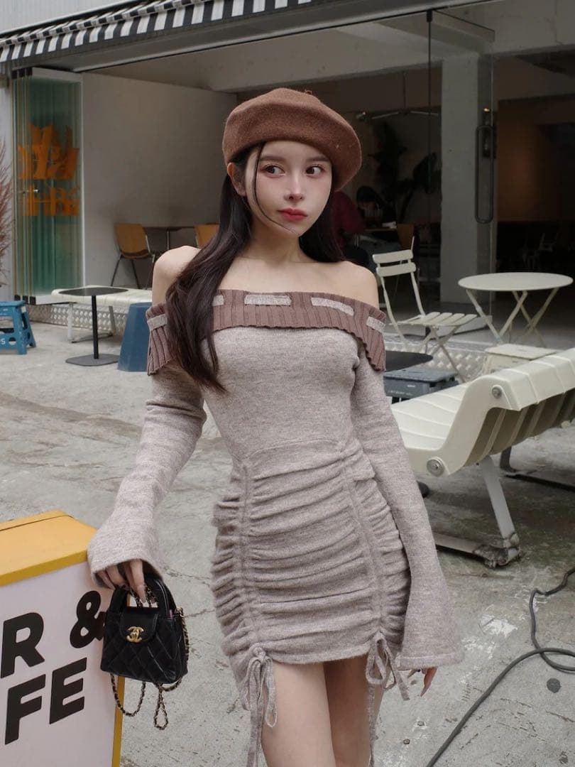 新品★タグ付き　Darich オフショルステッチニットミニワンピースFL