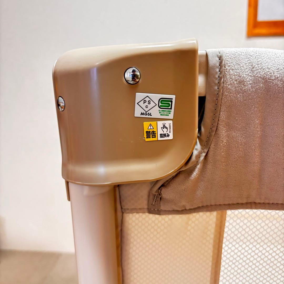 【美品・付属品完備】アップリカ ココネルエアープラス　ホワイトベージュ