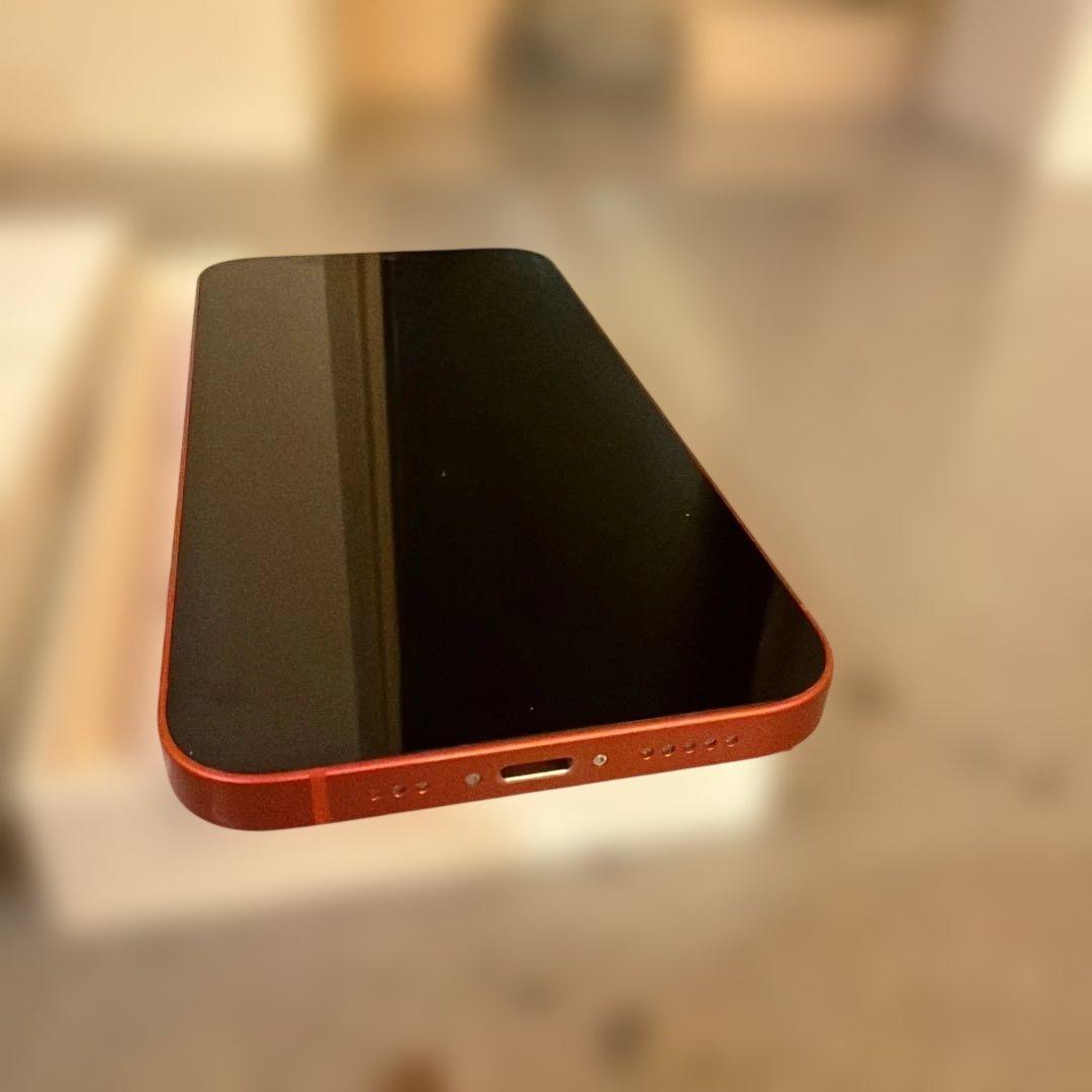 iPhone12 64ギガ　レッド