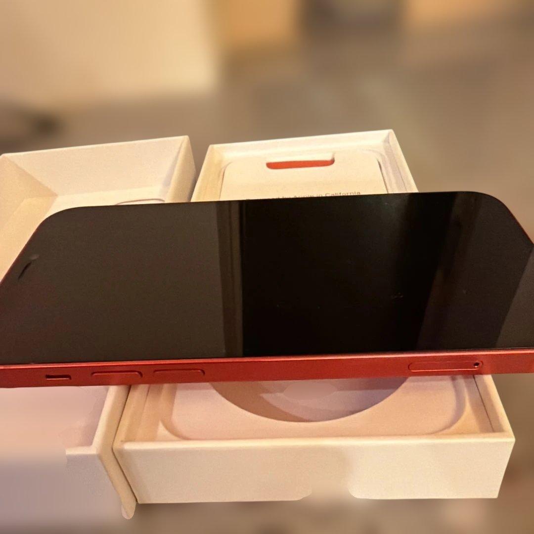 iPhone12 64ギガ　レッド