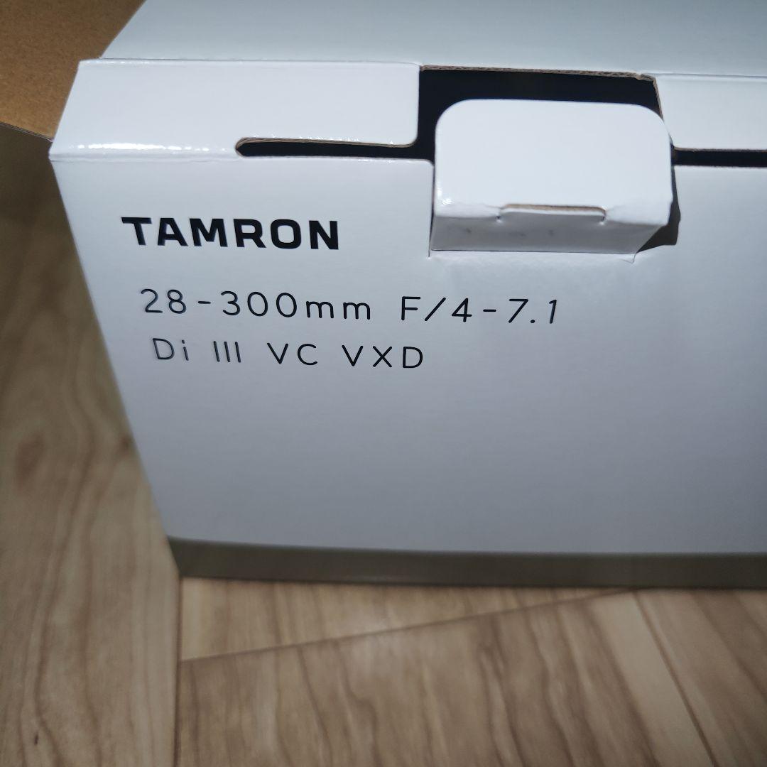 タムロン　28-300mm F/4-7.1 Di III VC VXD
