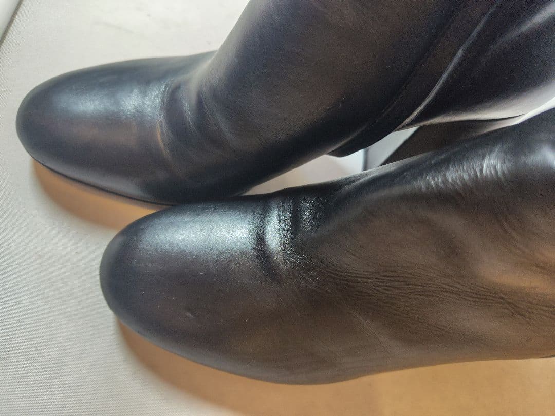 Gianvito Rossiジャンヴィトロッシ　 ラウンドトゥショートブーツ