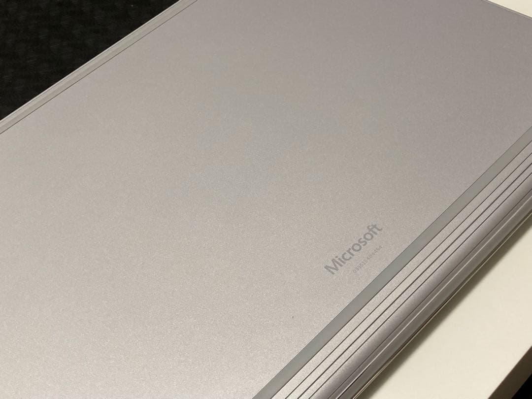 【未使用】Microsoft Surface Book 3 13.5