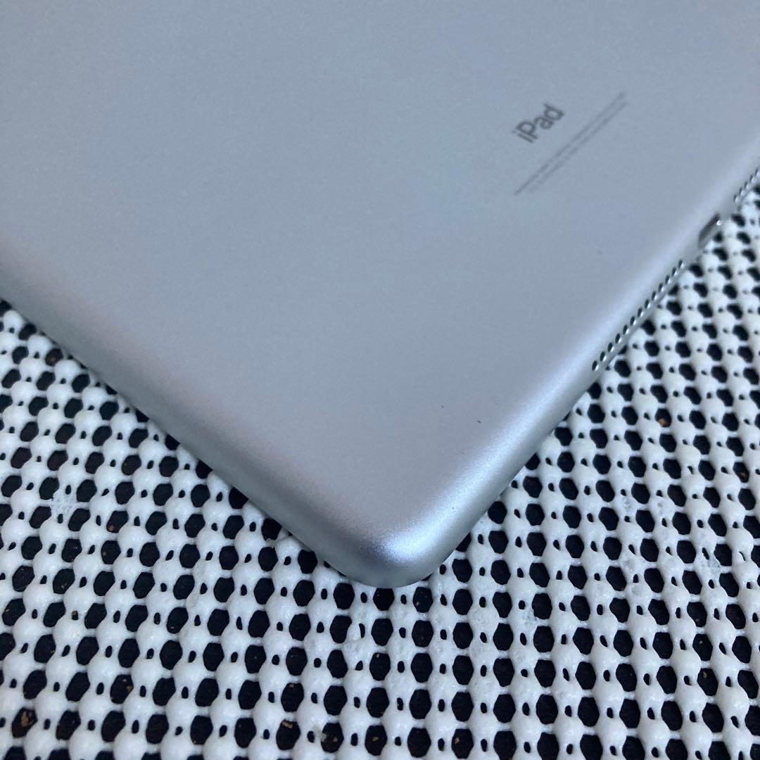 2379【早い者勝ち】iPad6 第6世代 128GB WIFIモデル☆