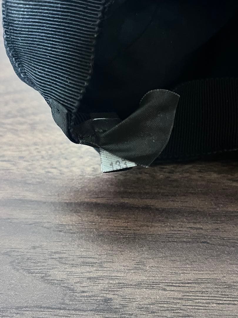 PRADA(プラダ) ナイロンベースボールキャップ　 ブラック