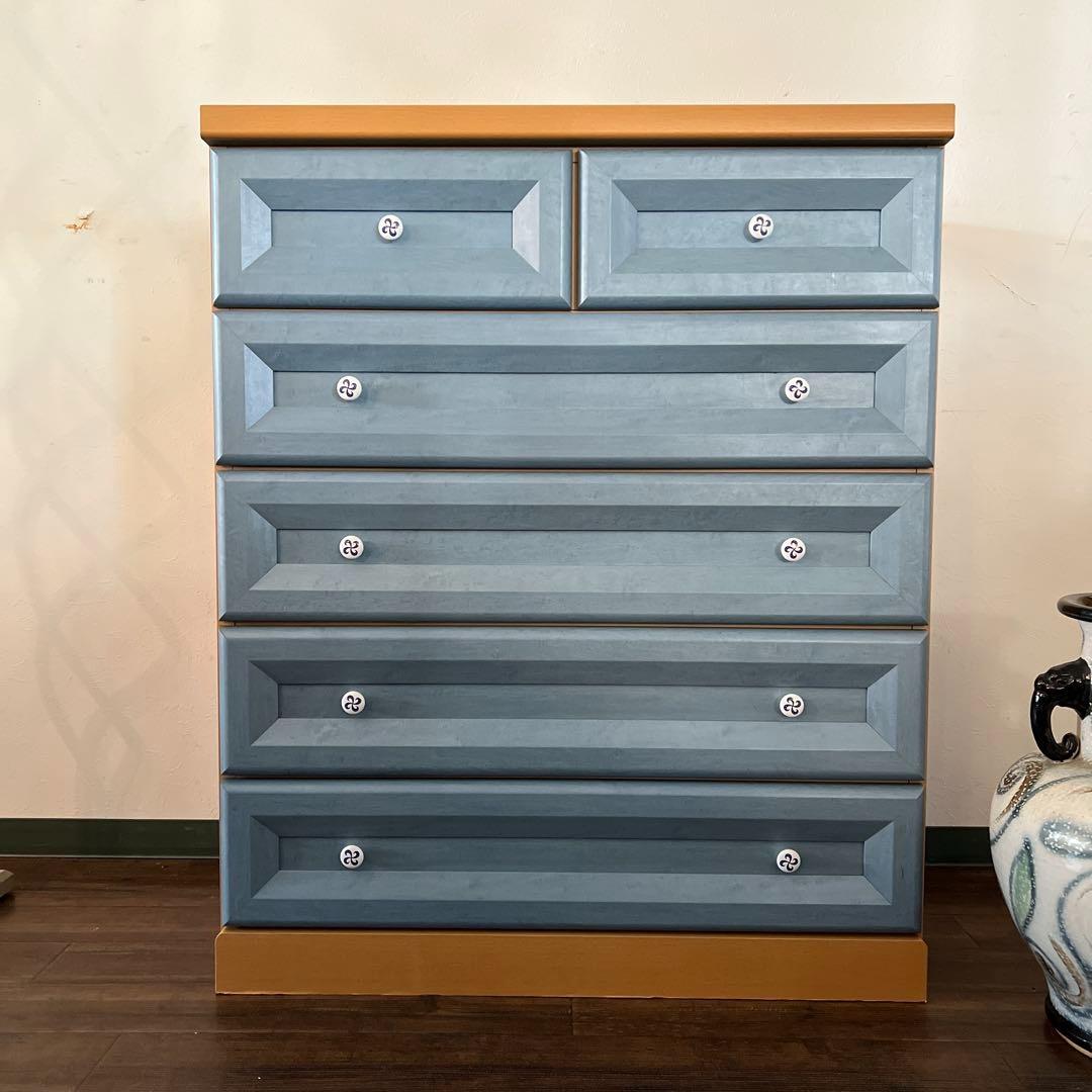 k044 ブルーの引き出しが可愛らしい5段チェスト 洋服たんす 天然木の引き出し