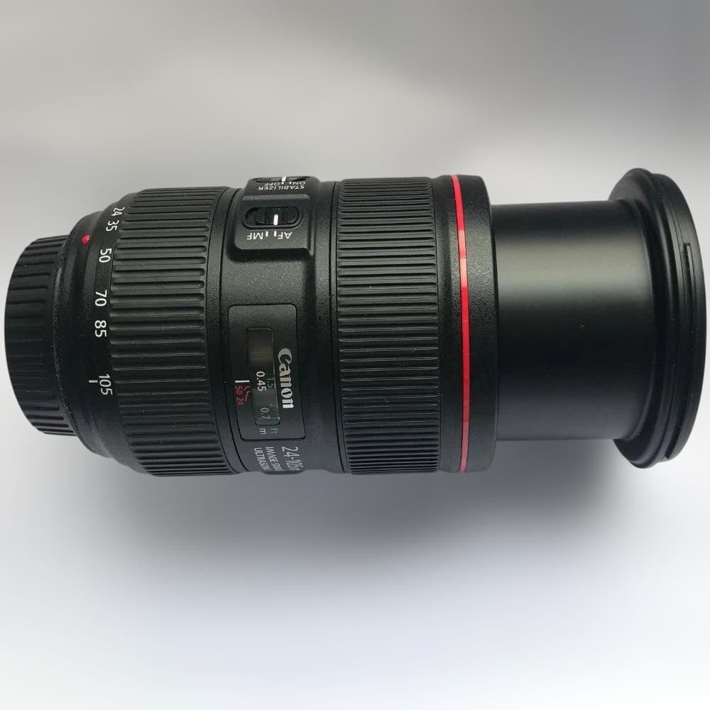 CANON EF24－105F4L Ⅱ（26.11.4までのメ―カ－保証付き）