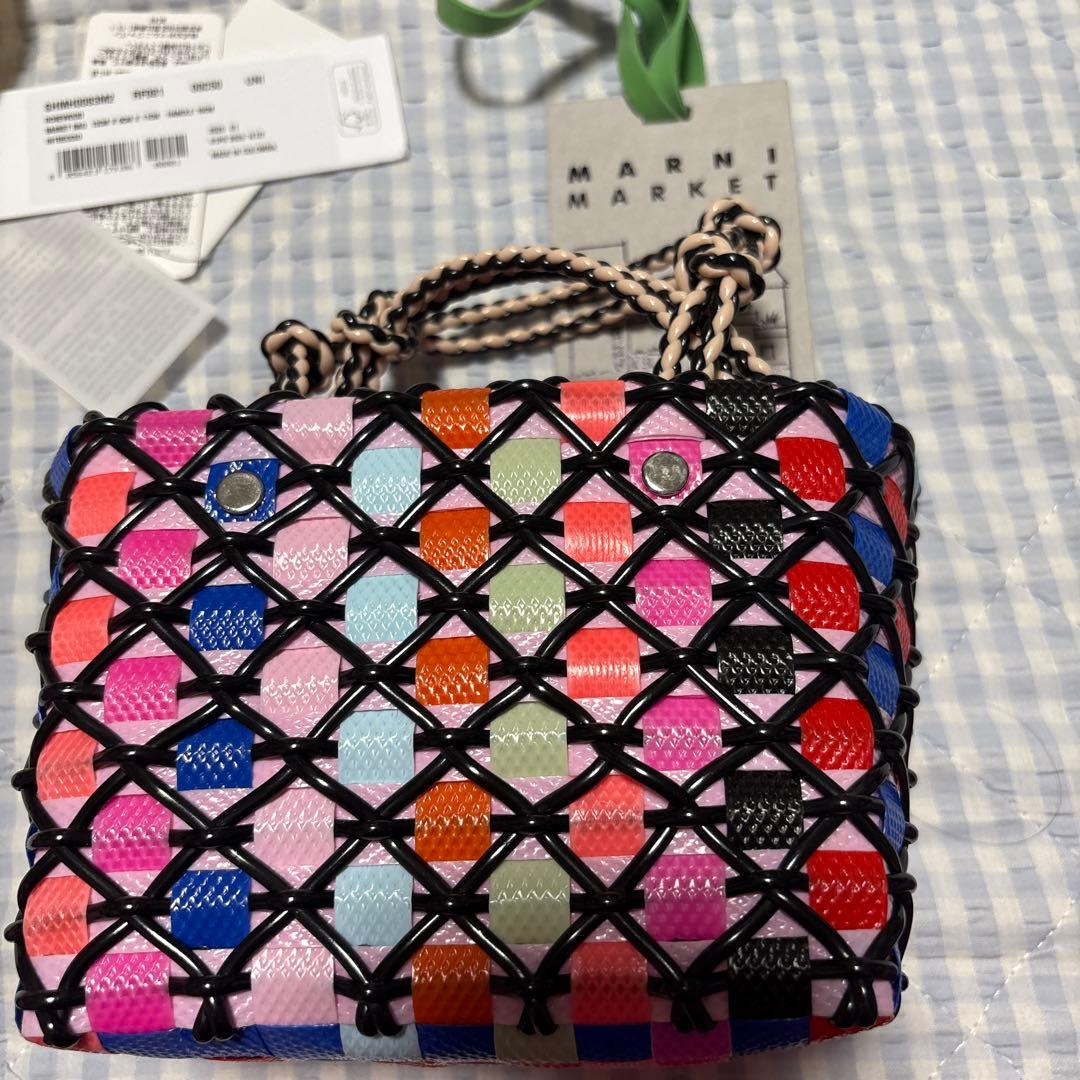 MARNI MARKET かごバッグ マルチカラー　　ミニミニバッグ