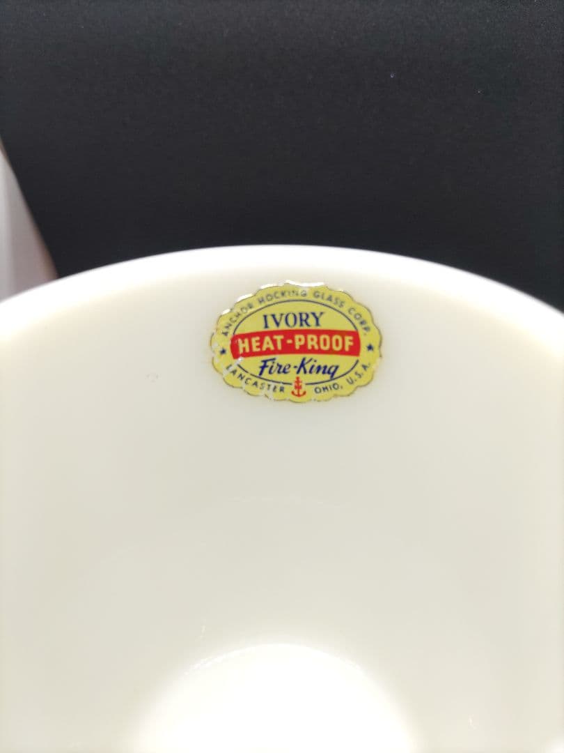 【シール付】FireKing　Dハンドルシェービング　フラットボトム　アイボリー