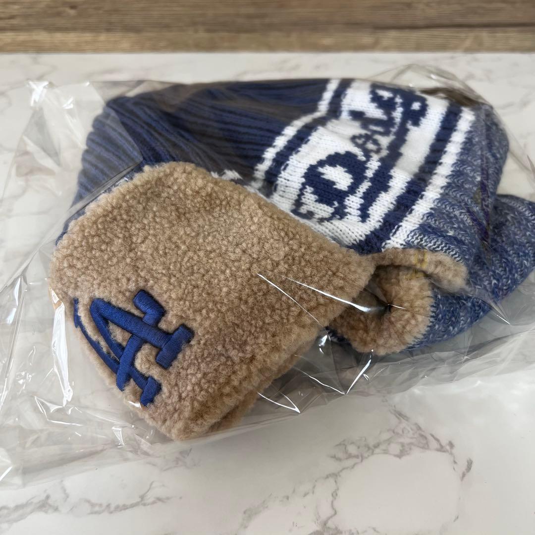 ニューエラ　ニットトラッパー　ロサンゼルス・ドジャース インディゴブルー　帽子