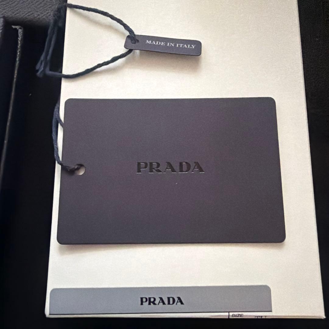 PRADA iPhoneケース　正規品　iPhone13Pro