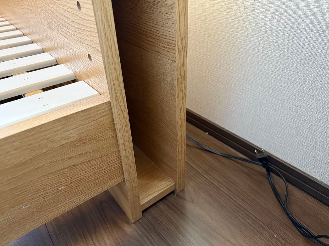 木製シングルベッドフレーム 収納付き　ニトリ