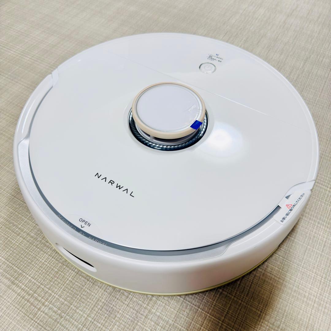 Narwal Freoロボット掃除機 本体 + ステーション