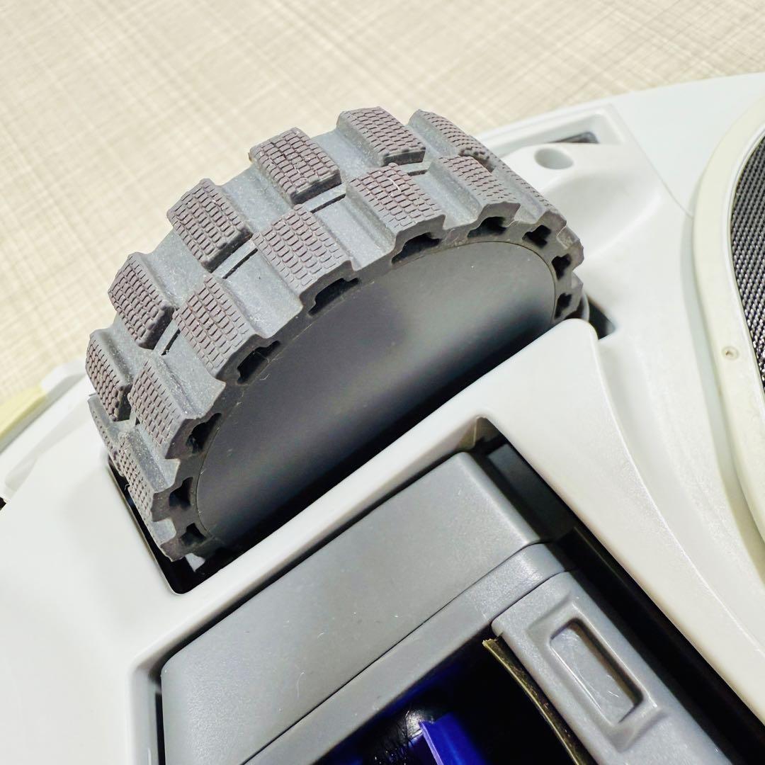 Narwal Freoロボット掃除機 本体 + ステーション