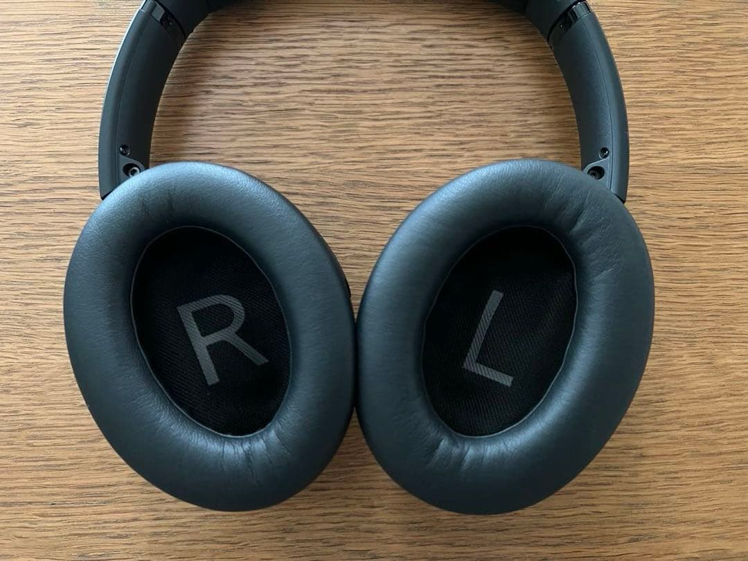 Bose QuietComfort HPBLK ブルートゥースヘッドホン