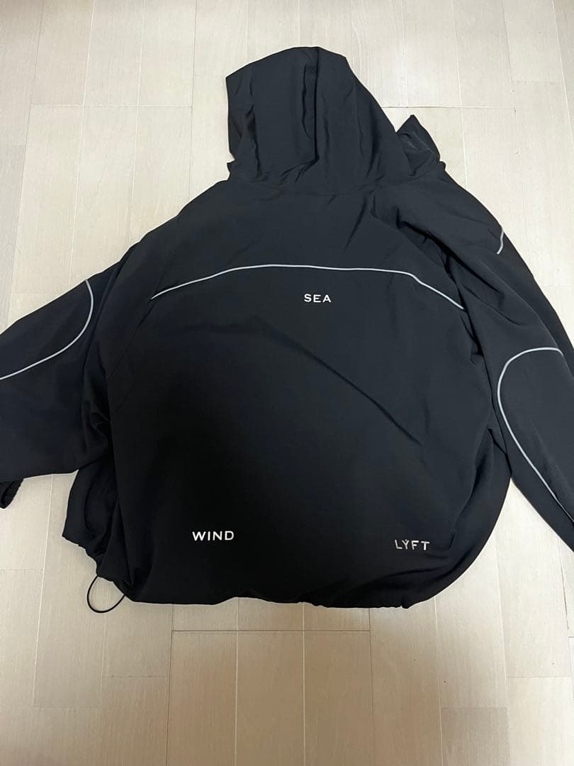 LYFT コラボパーカー