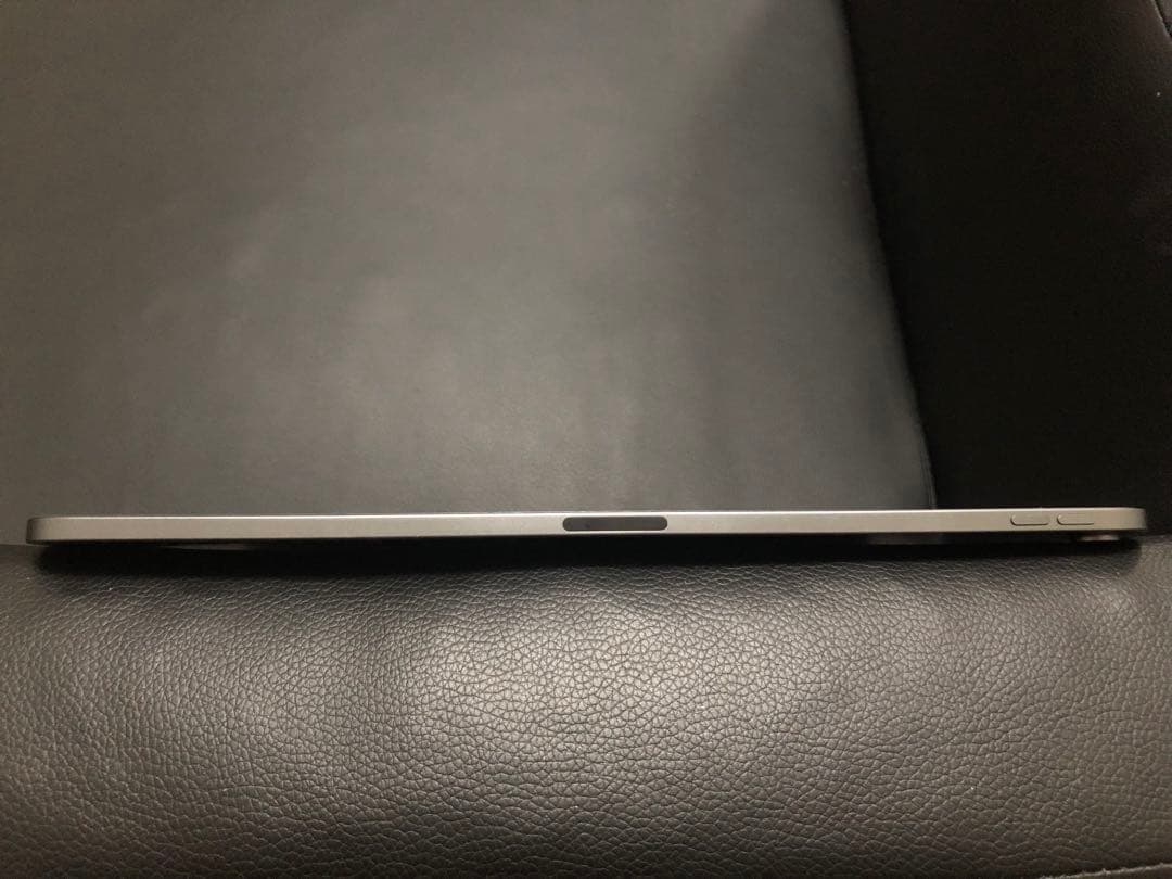 美品　iPad Pro 12.9インチ　第3世代　64GB