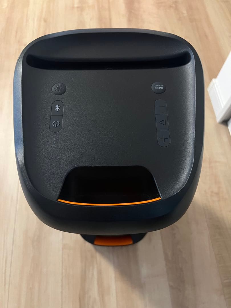 スピーカー・ウーファー JBL Partybox100