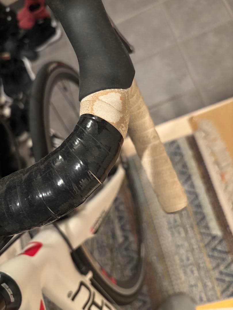 2014 GARNEAU GENELATLON フルカーボン　ホワイト/レッド