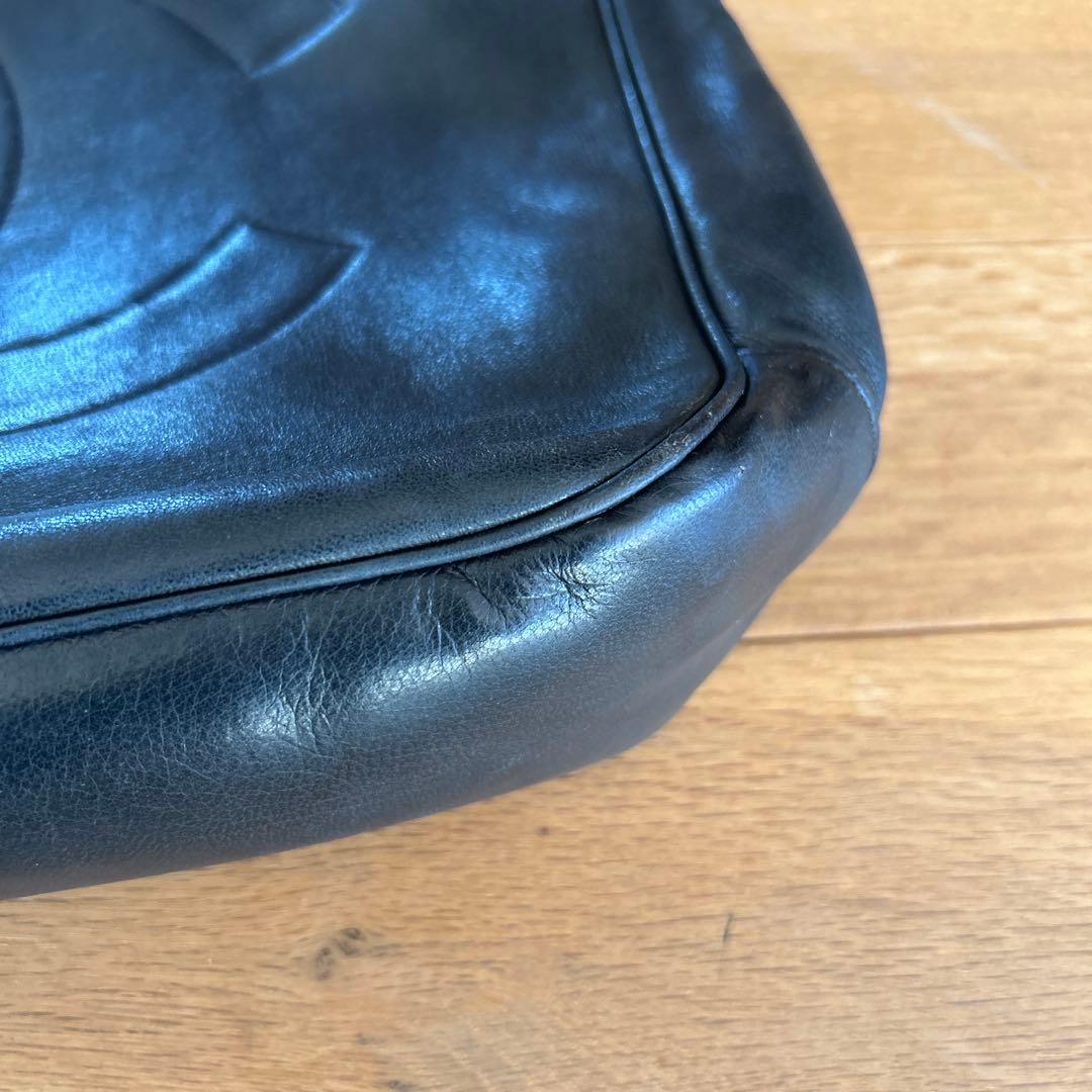 CHANEL 黒 レザー バッグ CCロゴ