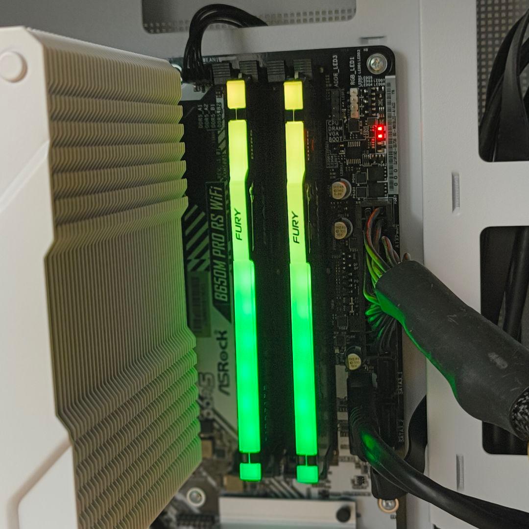 メモリー KINGSTON FURY DDR5 32GB cl30 6000mhz