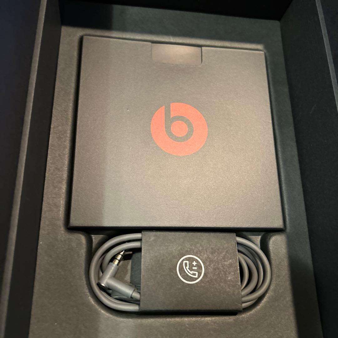 Beats STUDIO3 Wireless マットブラック