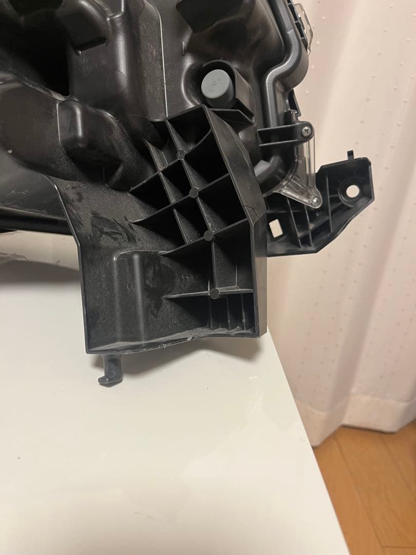 アルファード30 左ヘッドライトLED 3眼 純正部品　イチコー58-91