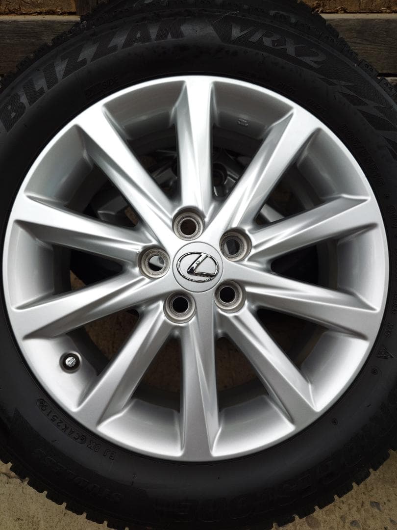 レクサスCT200h純正16インチ、タイヤホイールセット205/55R16