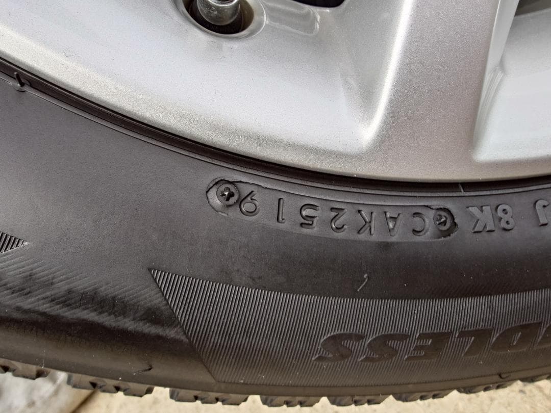 レクサスCT200h純正16インチ、タイヤホイールセット205/55R16