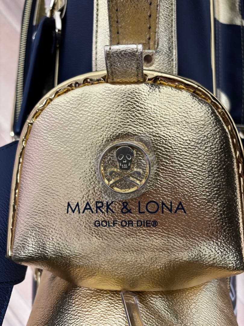 MARK & LONA キャディバッグ　ヘッドカバーセット