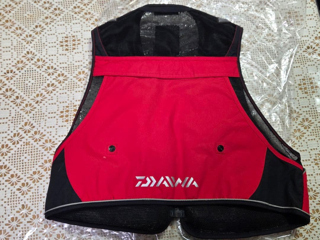 Daiwa ダイワ DV-3005 鮎ベスト Mサイズ　バリアテック