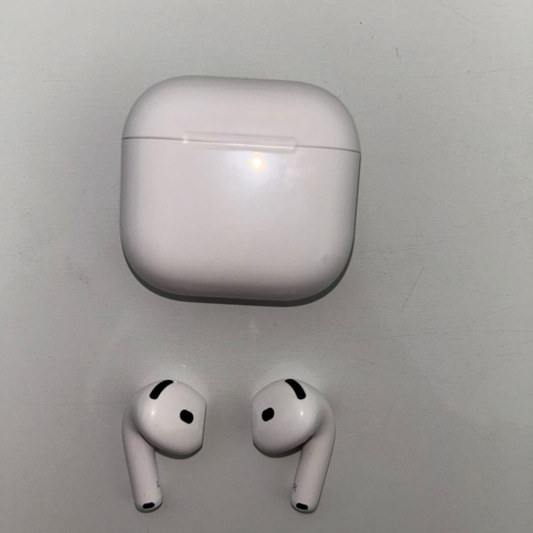 air pods4 ケース付き