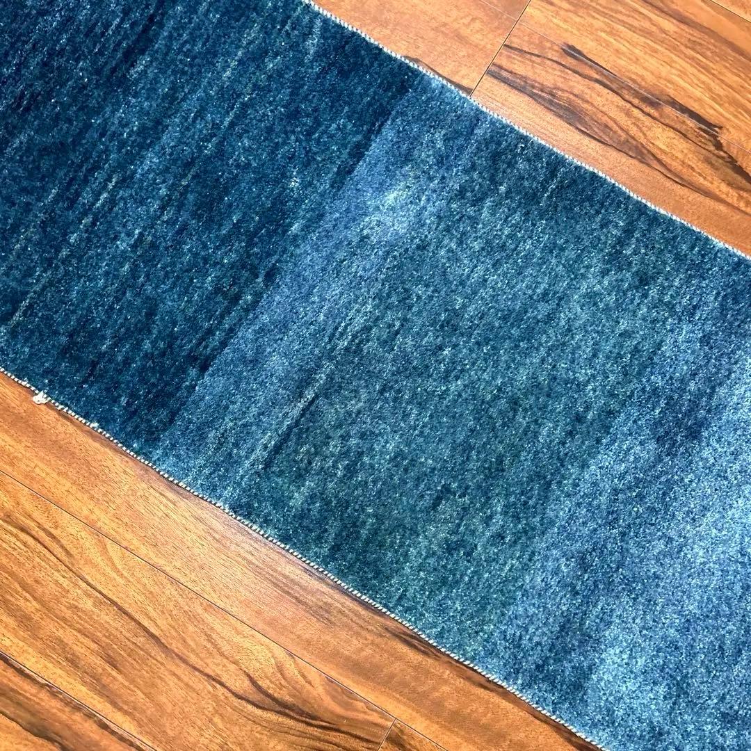 林檎　ギャべ　ギャッベ　縦長　ラグ　マット　カーペット　グラデーション