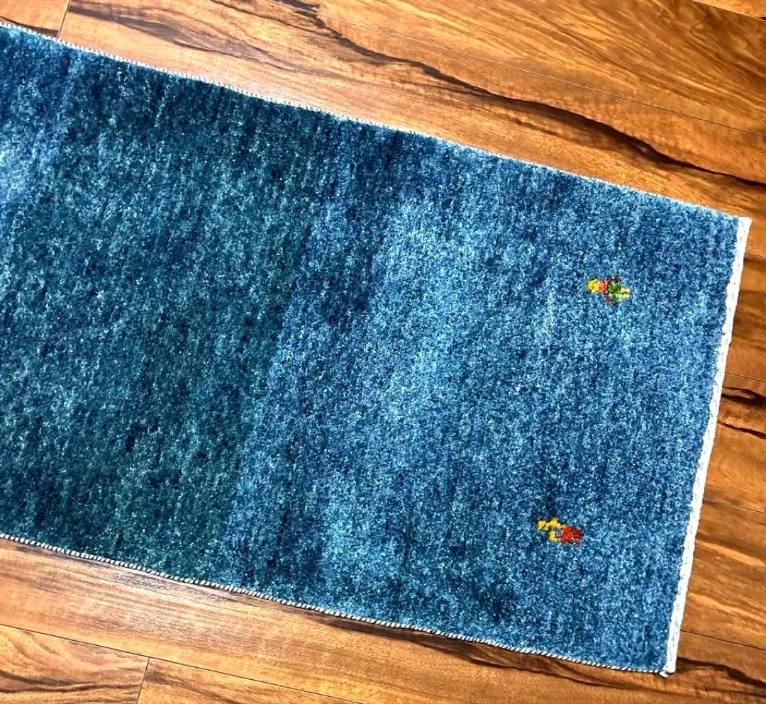 林檎　ギャべ　ギャッベ　縦長　ラグ　マット　カーペット　グラデーション