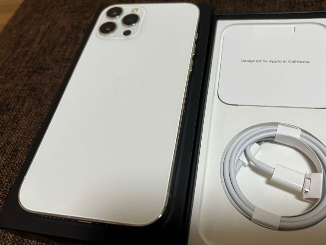 iPhone12 pro max 256gb (箱、ケーブル有) SIMフリー