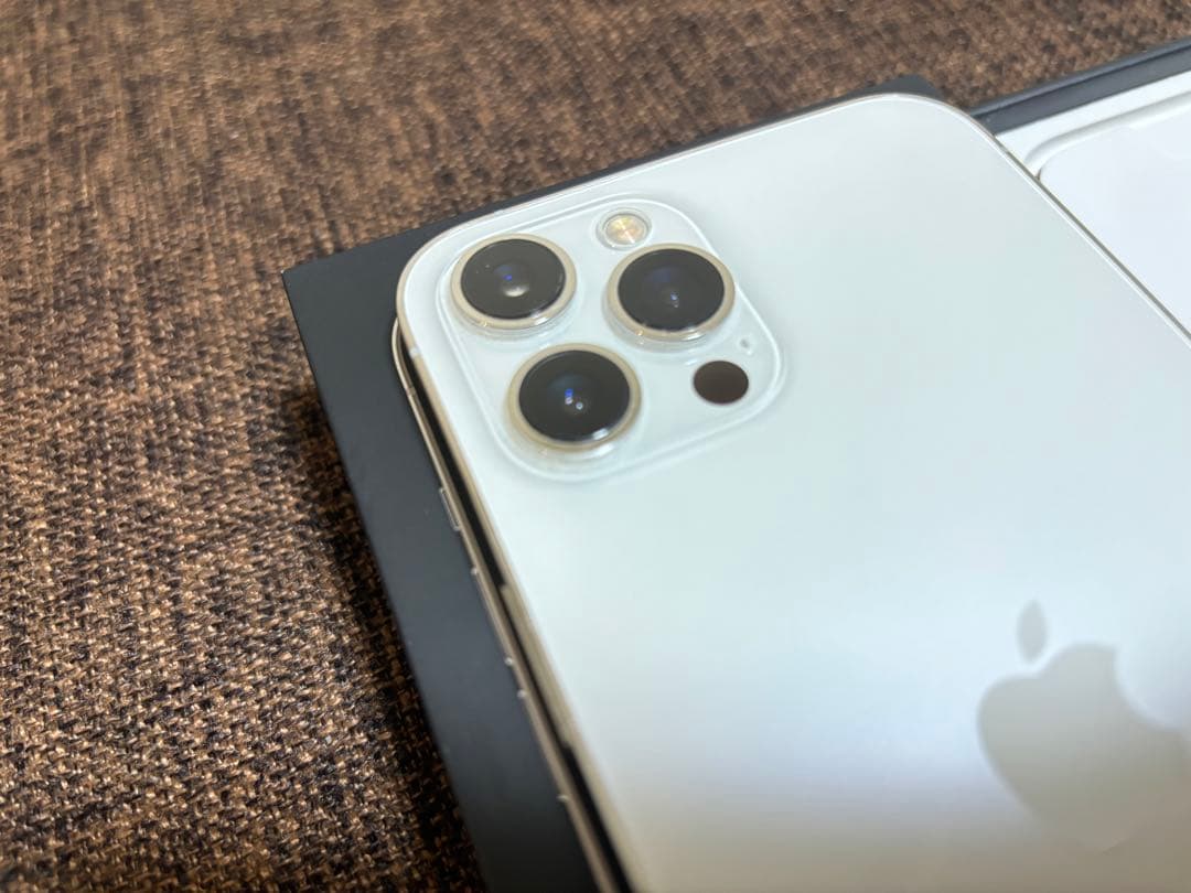 iPhone12 pro max 256gb (箱、ケーブル有) SIMフリー