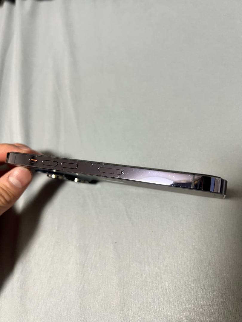 iPhone 14 Pro バッテリー85%